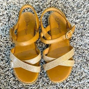 Cat & Jack Little Girls’ Gold and Cognac Sandals